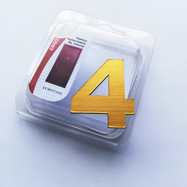 NUMAR AUTOCOLANT "4" PENTRU USA / SUPRAFETE NETEDE