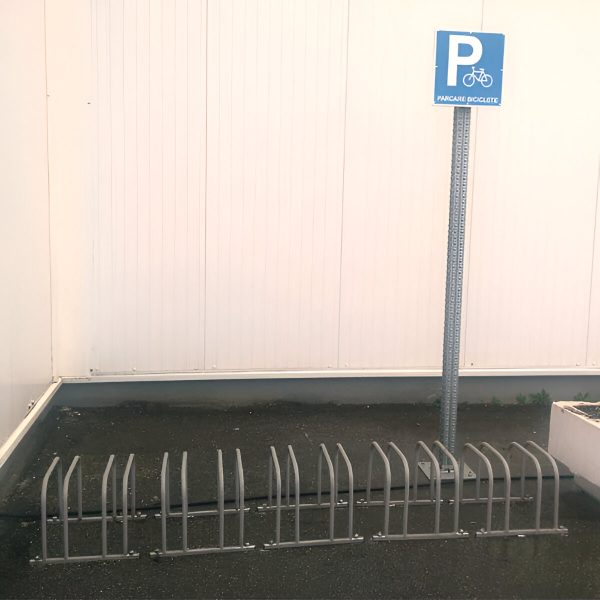 SUPORT METALIC PENTRU PARCARE 2 BICICLETE GRI 7036